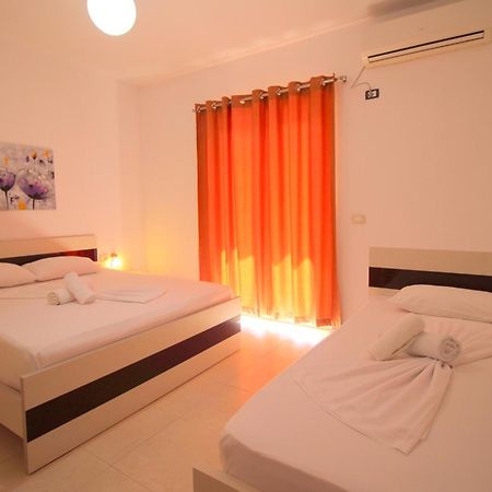 Hotel Argjiro Sarande Ngoại thất bức ảnh